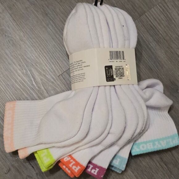 PLAYBOY Logo Stripe 6-PK Quarter Socks - Picture 3 of 4